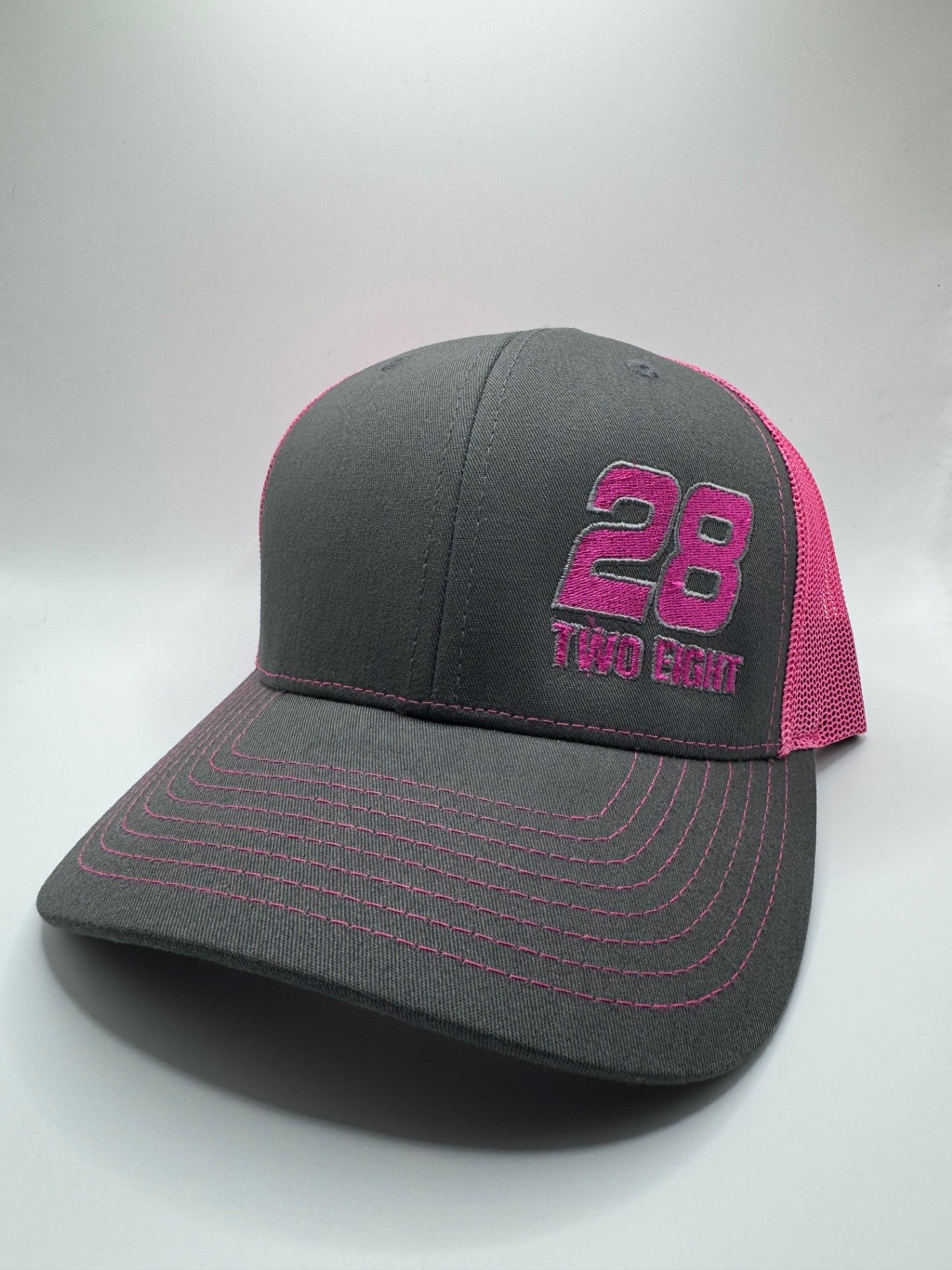 28 Logo Richardson 112 Trucker Hat