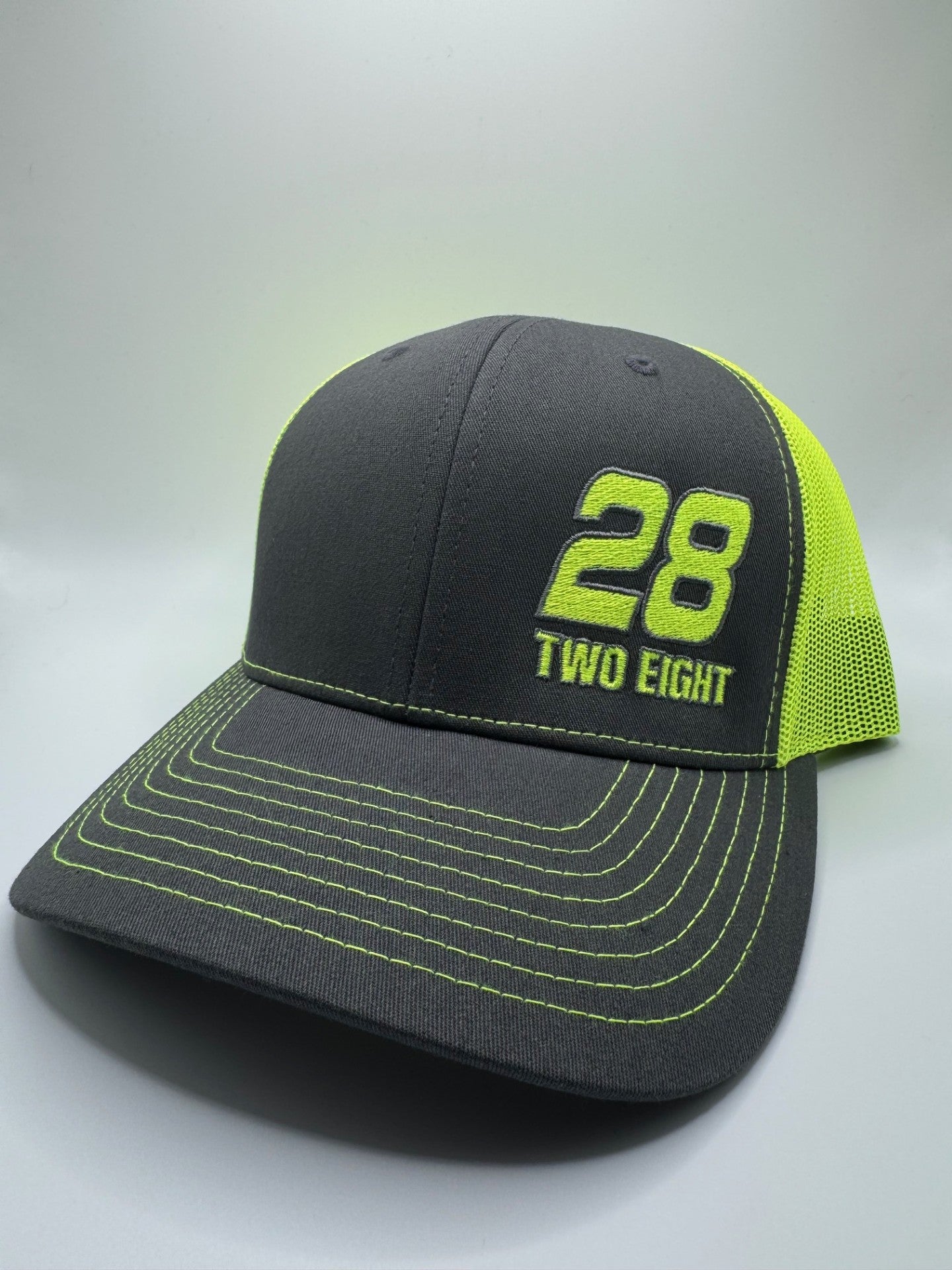 28 Logo Richardson 112 Trucker Hat